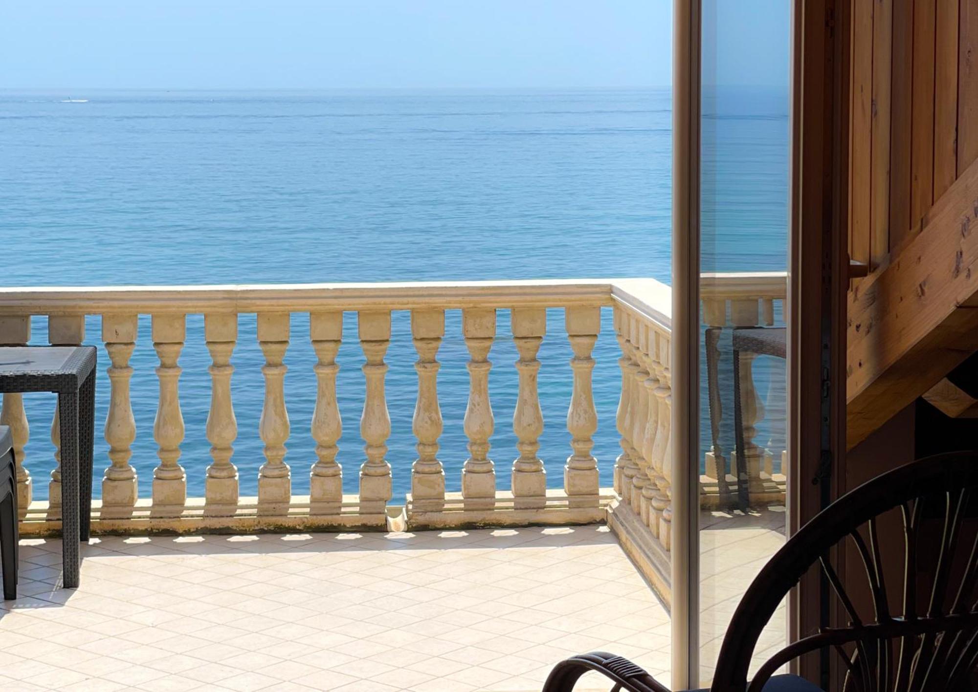 Maremare Apartments Giardini-Naxos Exterior foto